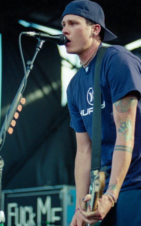 Tom DeLong. Blink182